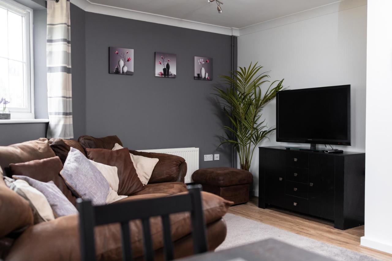 Charming 2Br Ground Floor Flat In Sholing, 11 Mins From City Centre - Recently Set Up With Love Саутгемптон Экстерьер фото