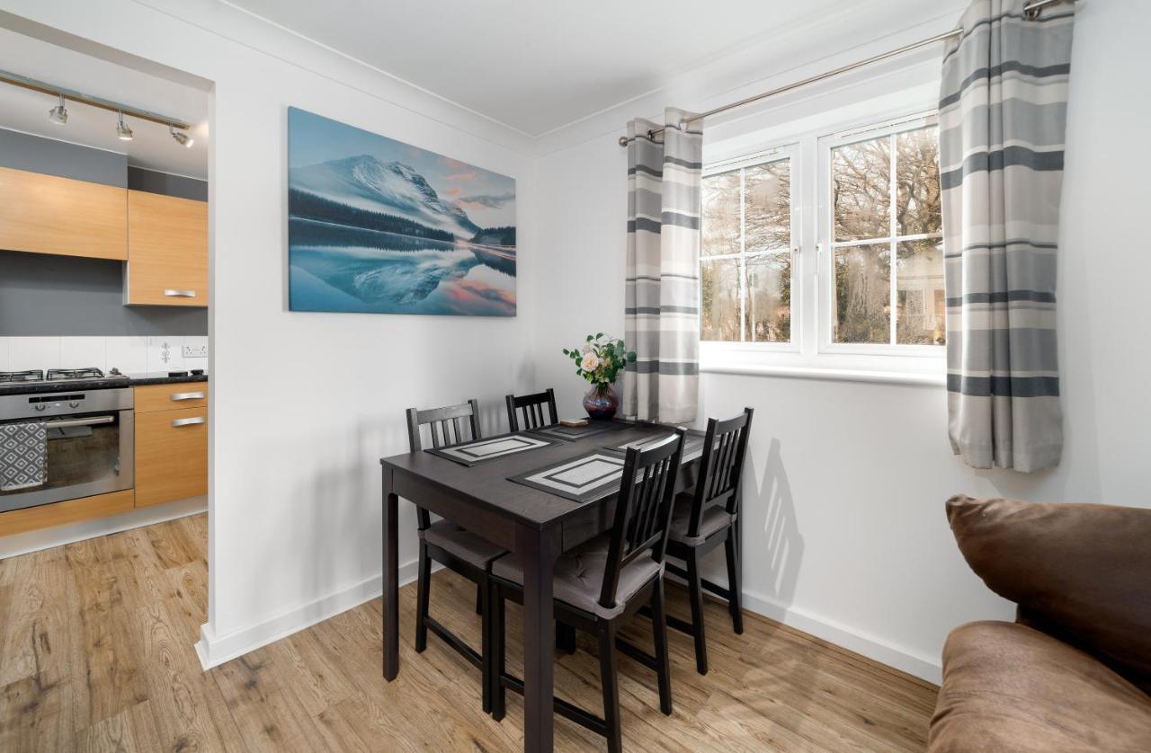 Charming 2Br Ground Floor Flat In Sholing, 11 Mins From City Centre - Recently Set Up With Love Саутгемптон Экстерьер фото